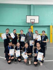 «Ұлттық мектеп лигасы» аясында өткен мамандандырылған мектеп-лицей-интернаттарының 7-8 сынып оқушылары арасында волейболдан жарыста мектебіміздің қыздар командасы ІІІ орынды иеленді. Құттықтаймыз!!!